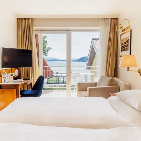 杰丽博士风景酒店 4*