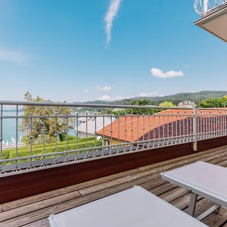 Seehotel Dr. Jilly Portschach am Woerthersee