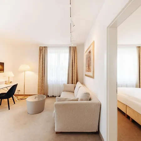 فندق Seehotel Dr. Jilly 4*