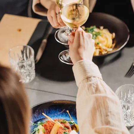 杰丽博士风景酒店 酒店 Pörtschach am Wörthersee