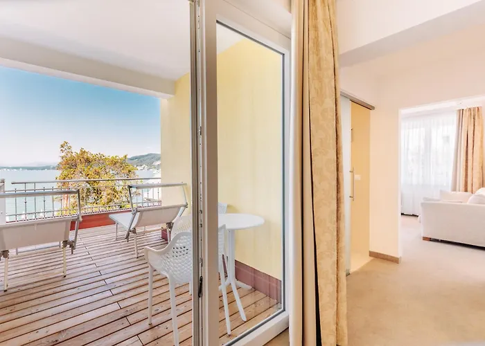 Seehotel Dr. Jilly Hotell Pörtschach am Wörthersee